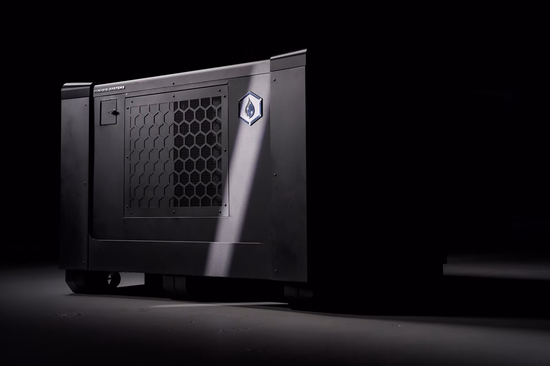 WaterCube 100 system in a dark product scene